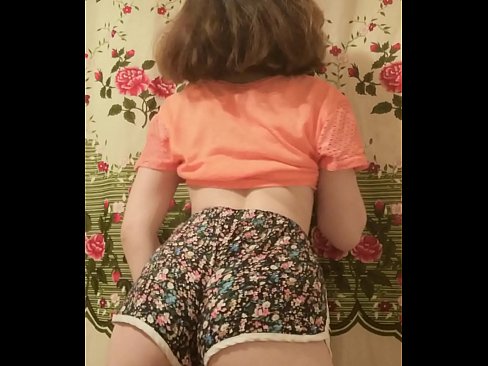 ❤️ Sexet ung babe laver en striptease ved at filme sine shorts på kamera ❤❌ Porno at da.thebestfetishsites.ru ️